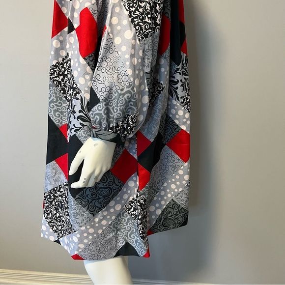 Hand Crafted Quilted Patchwork Printed Dress Grey, Red and White One size - Picture 11 of 16